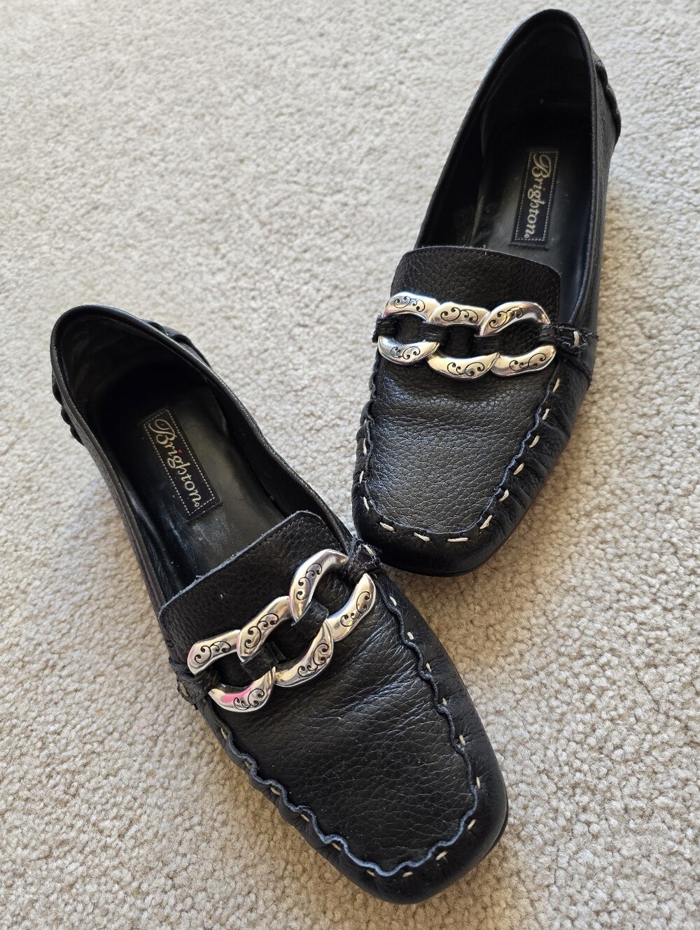 Brighton Klee Black Leather Loafers Pinch Toe Slip On Chain Link Women Size 7.5